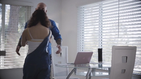 Leana Lovings Horny Stepdaughter 3