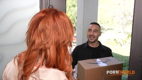 Lauren Phillips - PornWorld