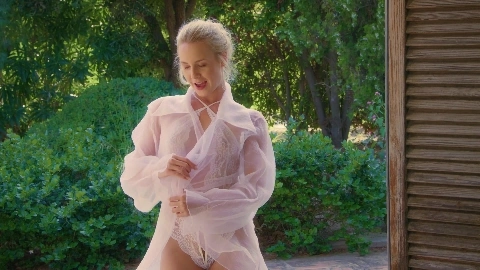 Alecia Fox And Polly Yangs Long Awaited Love - UltraFilms