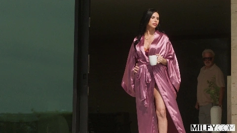 Milfy - Piper Press - Trophy Wife Ditches Hubby For Pool Boy