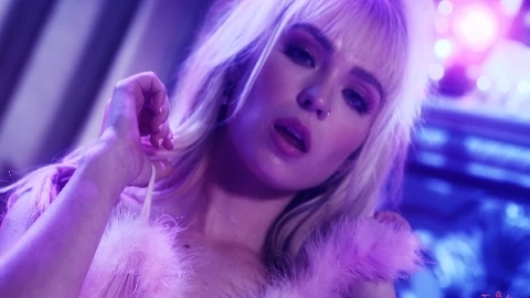 Pretty In Pink - Lilly Bell