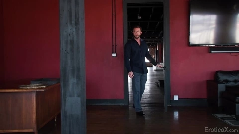 Breaking The Internet 2 - Emily Willis