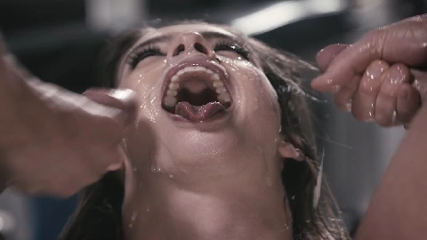 Nerd schoolgirl experiences her first DP