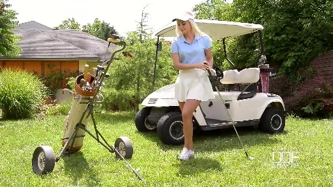 ndless outdoor fucking with golf instructor makes Candee Licious cum hard
