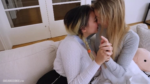 Alecia Fox Sleepover - SugarCookie