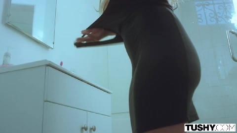 Tushy - Kayla Kayden, Mindi Mink - Gape For My Husband