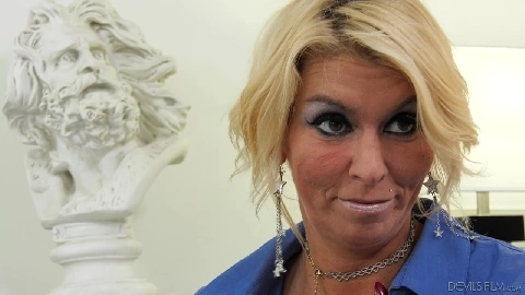 HornyGranniesLovetoFuck - Nathan Bronson - Dasia Porter