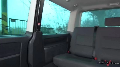 Evelina Darling Sexy-Rushin On The Petite Rus - TakeVan