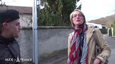 Diane Gorgeous busty blonde hardly and deeply sodomize