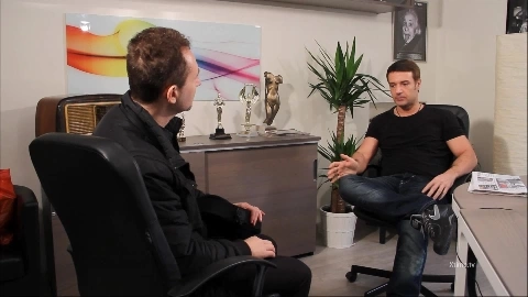 Sesso a 3 per la dolce Sara Schicchi - xtime