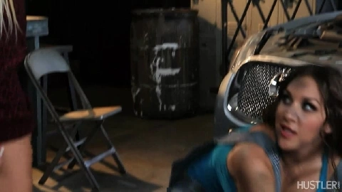 Rikki Six - Hustler Kiera King & - Girl On Girl Oil