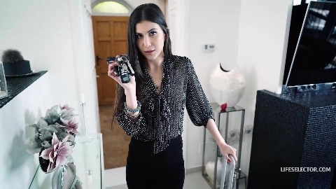 Horny House Sitting - Lilu Moon