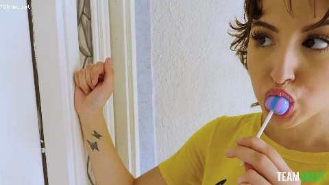 Flashing Lights in HD - Tristan Summers