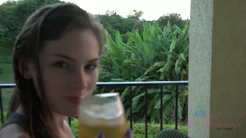 Hardcore - Sydney Cole