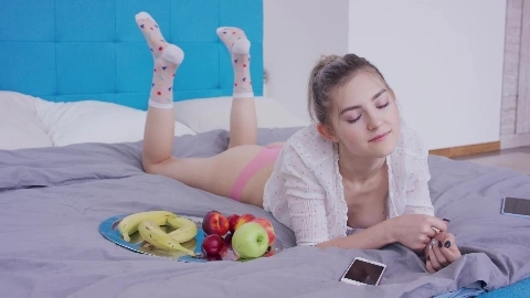 Eva Elfie - Leah Maus - Magic Penetration