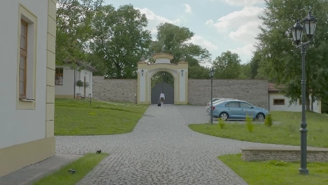 Anna Jolie - Keira - Lovenia - Wanabee In Their Bed