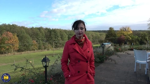 Voyeuristic Wanilianna is teasing and plea - Wanilianna