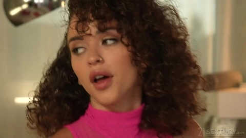 Her Graceful Feet - Geisha Kyd