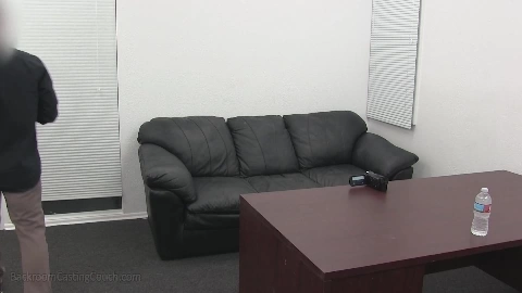 Ms Nicole - Blonde casting - 1080p