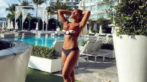 Gaping Anal Ruckus - Emily Willis