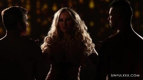 Jarushka Ross, Angelo Godshack - 3x Three Scene2