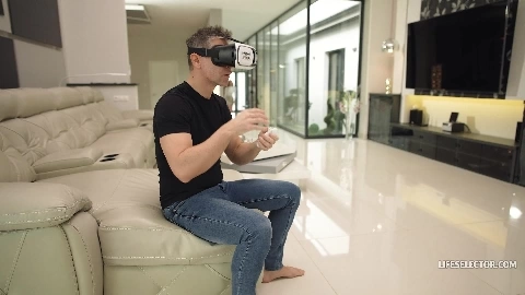 Bed & Fuckfest - Holly Molly