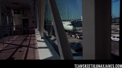 Lingerie At The Hotel - Luna X