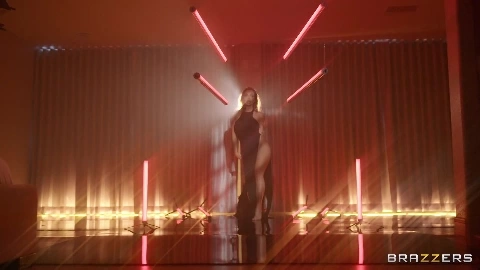 BrazzersExxtra - Abigail Mac Rain On Abigail Mac