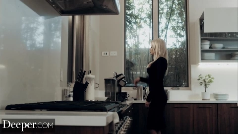 Small Hands, Ril - Riley Begsto Be Spankedand Dominated