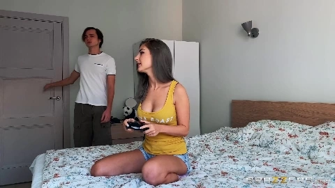 Eva Elfie Playing With Eva - DayWithAPornstar