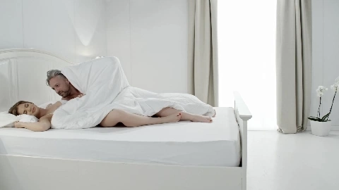 Morning Sex With Horny Couple - Sarah Kay