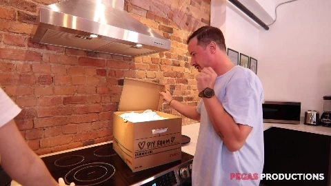 Jessy Jones' New Roommate - Stacie Doll