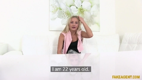 FakeAgent - Cayla Lyons