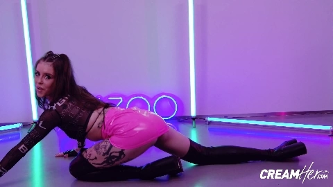 Dripping Creampie For Hot Tattooed Chic Eden Ivy - Eden Ivy