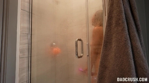 DadCrush - Mia Kay - Mias Fantasy Come True