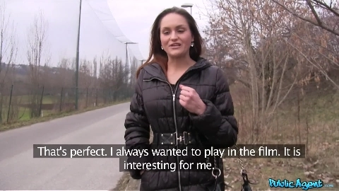 Hot chick takes cash for sex - Barbara Bieber