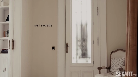 Mary Popiense Dont Keep Me Waiting - SexArt