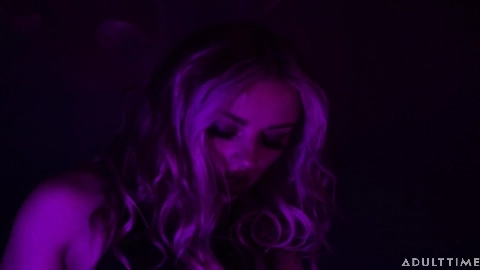 TrueLesbian - Anna Claire Clouds and Laney Grey - How D