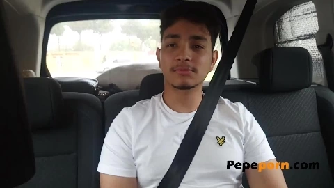 [PepePorn] Latinos calientes y exhibicionistas Paola y