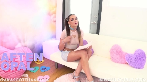 Aften Opal - BigGulpGirls