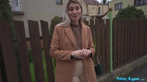 Yes I Will Fuck For Cash in HD - Marsianna Amoon