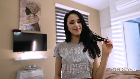 Daddys Favorite Step Daughter - Alyssa Bounty