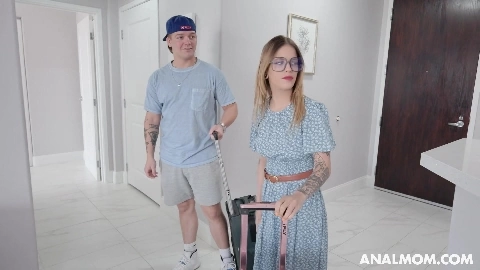 Jesse Pony Shared Bed Open Backdoor - analMom