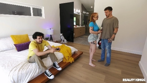 Cheating With VR in HD - Emma Magnolia