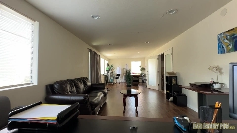 BDPOV Queenie Sateen *