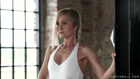 Sicilia - The Feetofa Ballerina