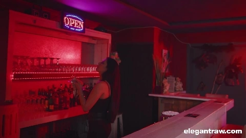 Mariska X - ElegantRaw