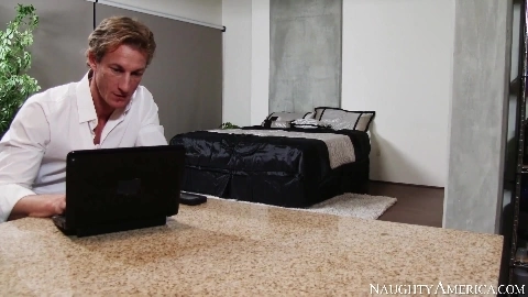 My Friend's Hot Girl - Summer Brielle