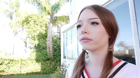 4K Petite Myra Moans Loves A Hot Facial