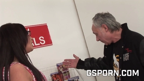 Busties brunettes milfs fucked hard in hot - GS studio